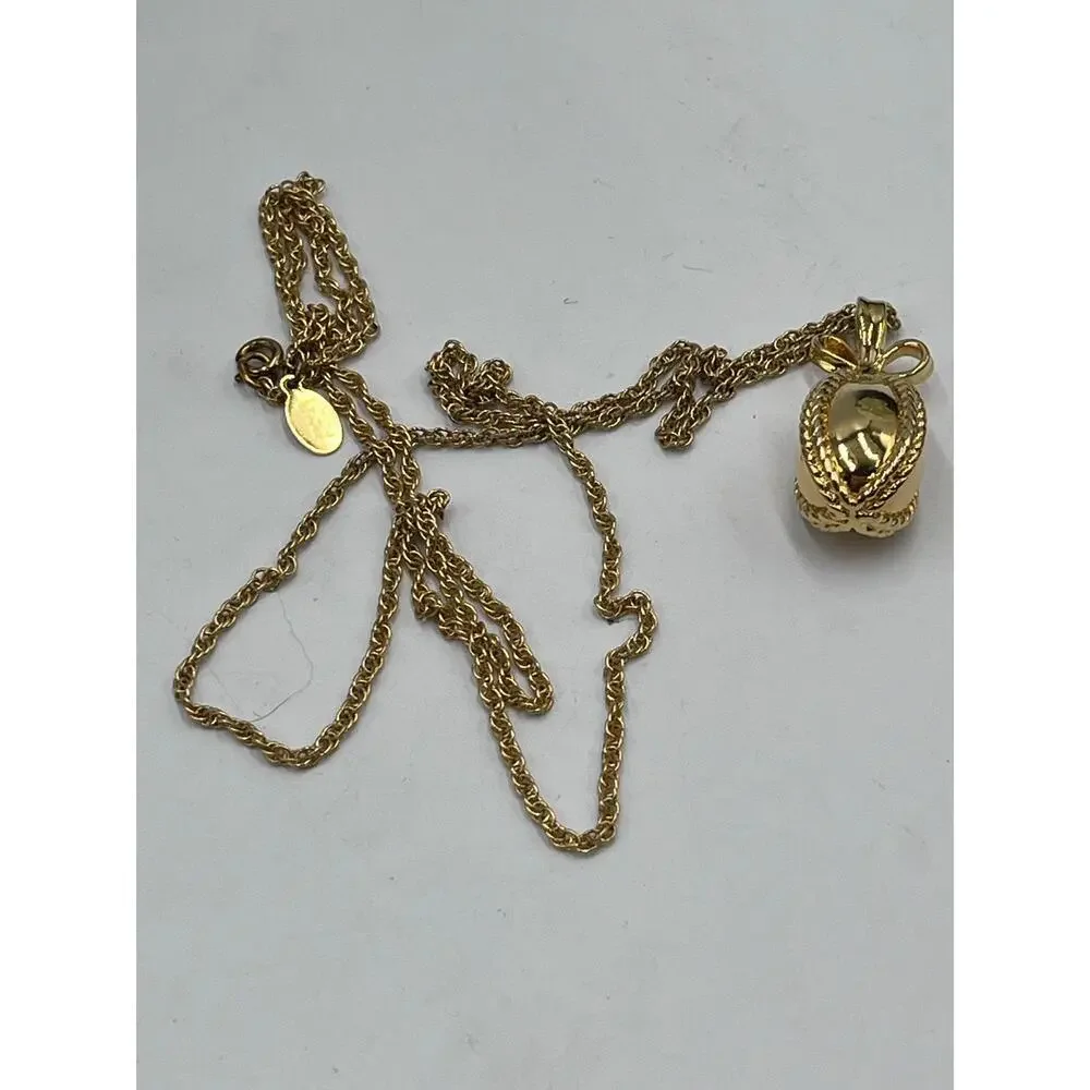 Joan Rivers Vintage‎ Gold Plated Egg Pendant Long Necklace